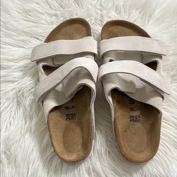 Birkenstock White Sandals with Adjustable Straps and Contoured Footbed - Picture 10 of 10